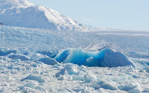 Антарктида снег