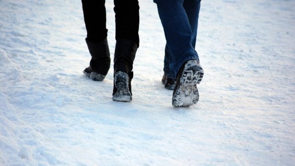 Шаги на снегу