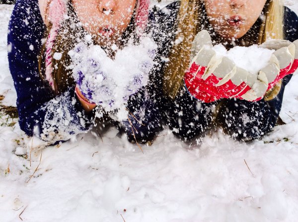 Веселье зимой