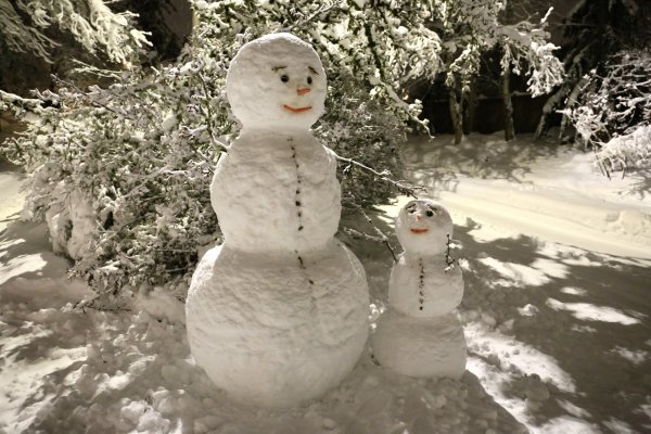 Снеговик из снега на конкурс