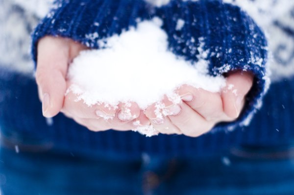 Руки зимой