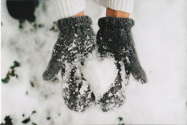 Снег на варежках