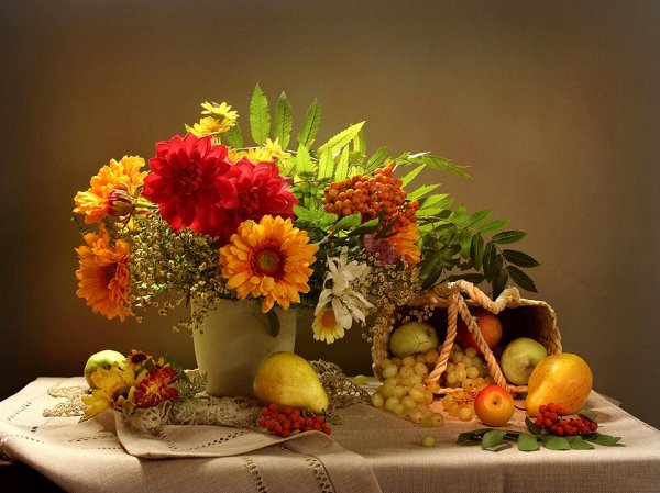 Натюрморт осенний