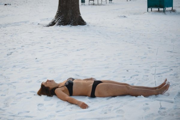 Загар на снегу