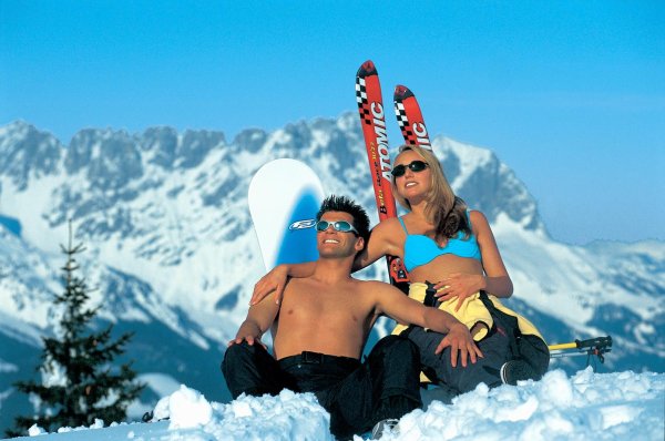 Загар лыжи горы