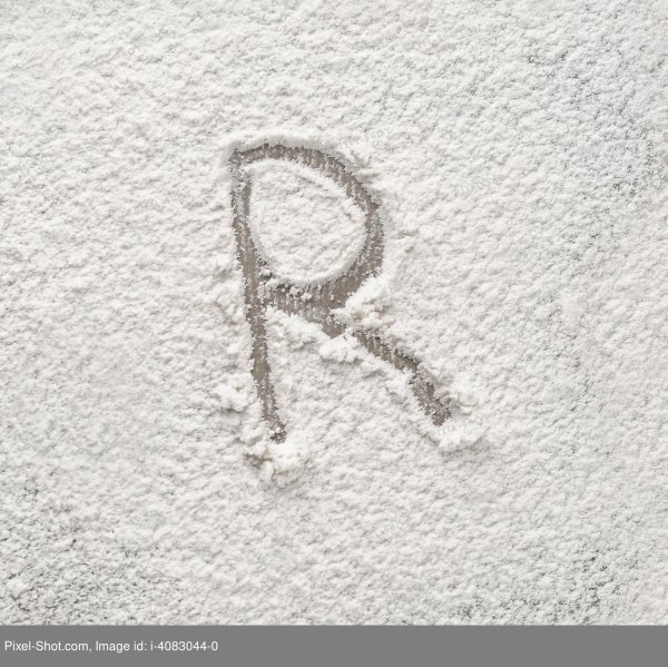 Буква м на снегу