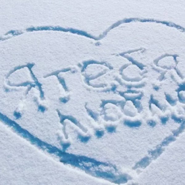 Надпись на снегу