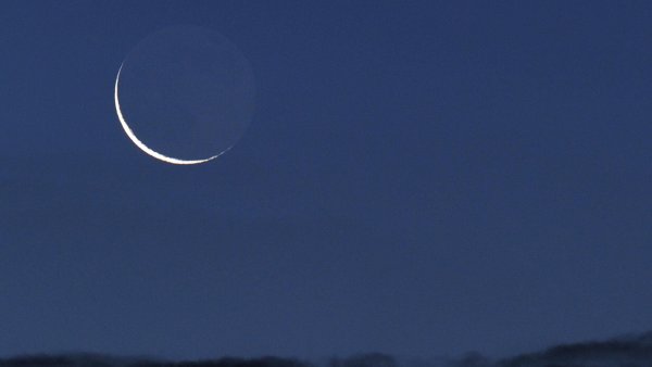 Утренний серп Луны