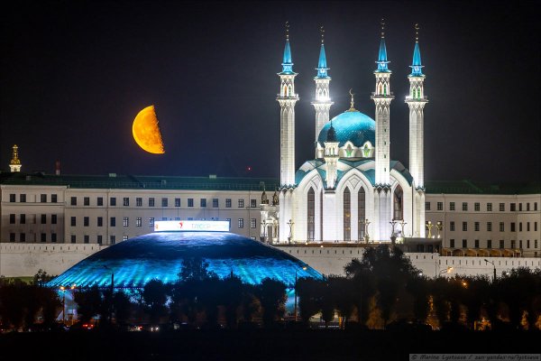 Фото Луны в Грозном