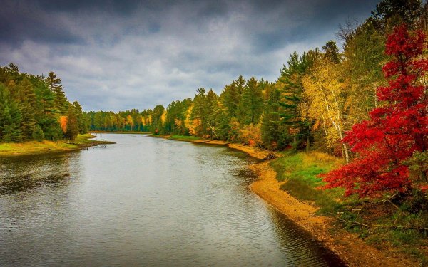 Осенняя река