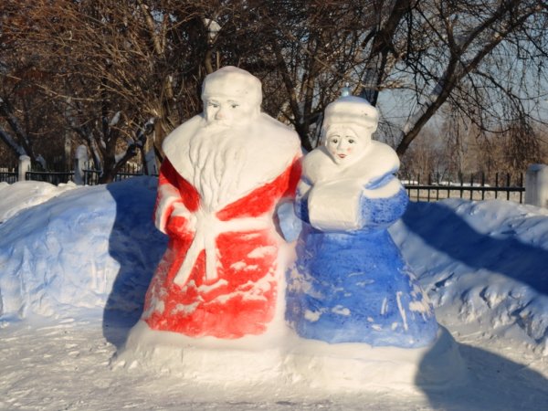 Снежные фигуры на новый год