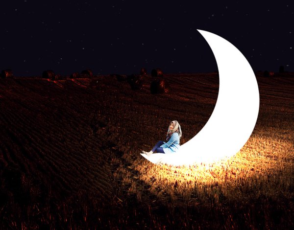 На месяц растущий