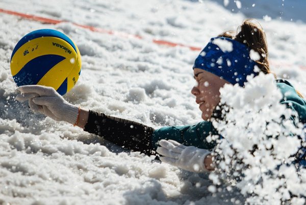 Финал чемпионата России по волейболу на снегу Шерегеш