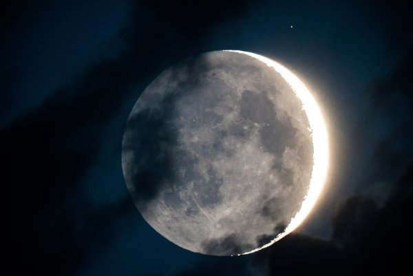 Явление пепельного света Луны