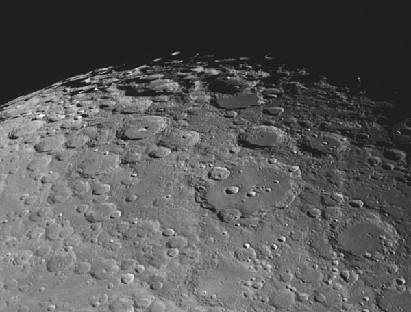 Поверхность Луны текстура