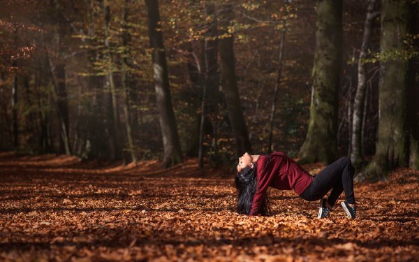 Фотосессия в лесу осенью