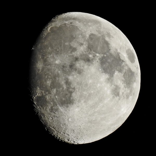 Четыре Луны