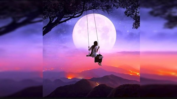 Солнце и Луна на качелях