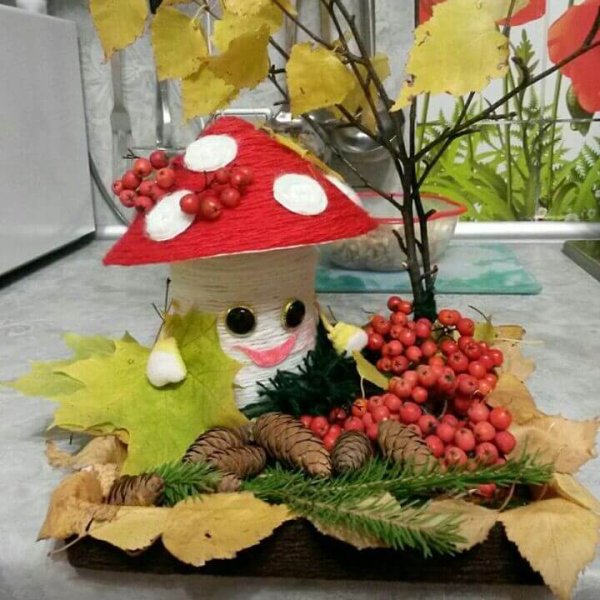 Оесньяя подделка в садик