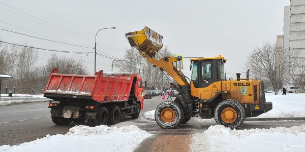 Амкодор 352с погрузка снега