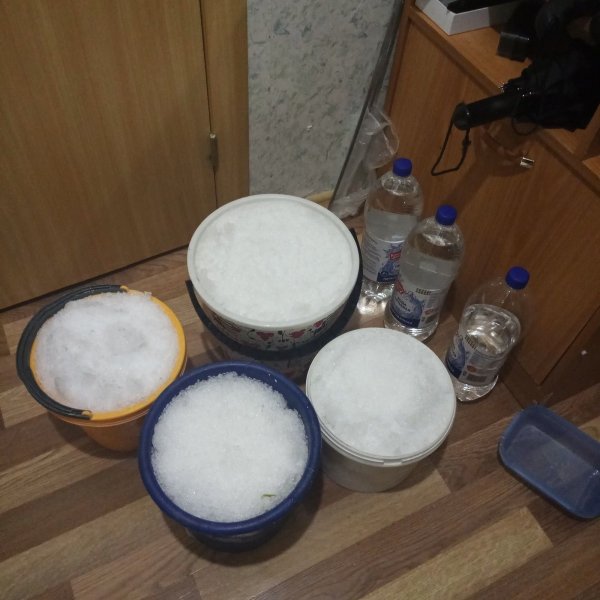 Снег в ведре