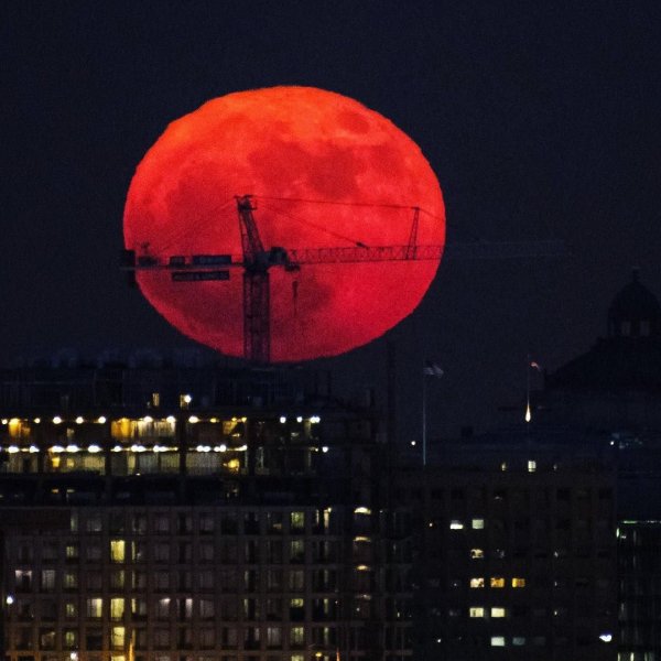 Полнолуние суперлуние, Кровавая Луна
