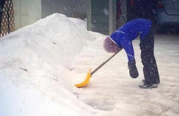 Уборка снега прикол