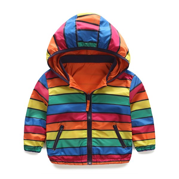 Куртки детские яркие