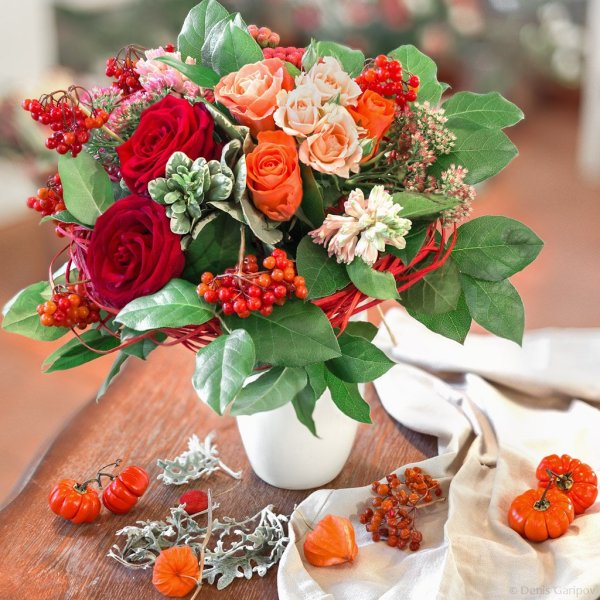 Элегантный букет осенний