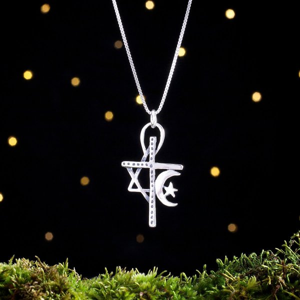 Кулон вместе с крестиком