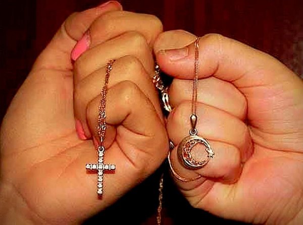 Мусульманин и христианка