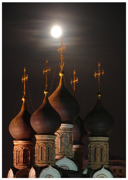 Купола ночью