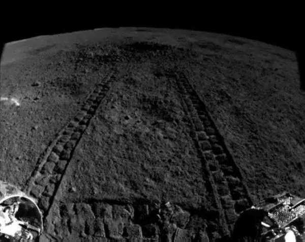 Китайский Луноход yutu-2