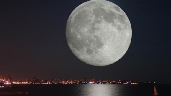 Суперлуние в Арктике