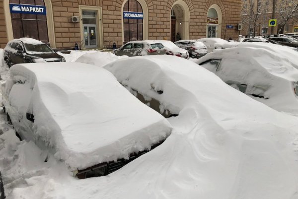 Сильный снегопад в Москве