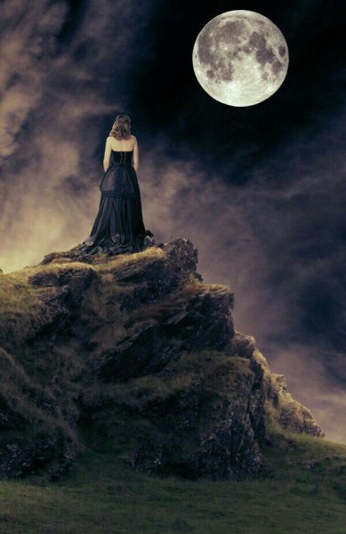 Замок полнолуние