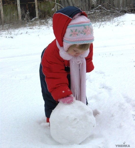 Снежные комочки