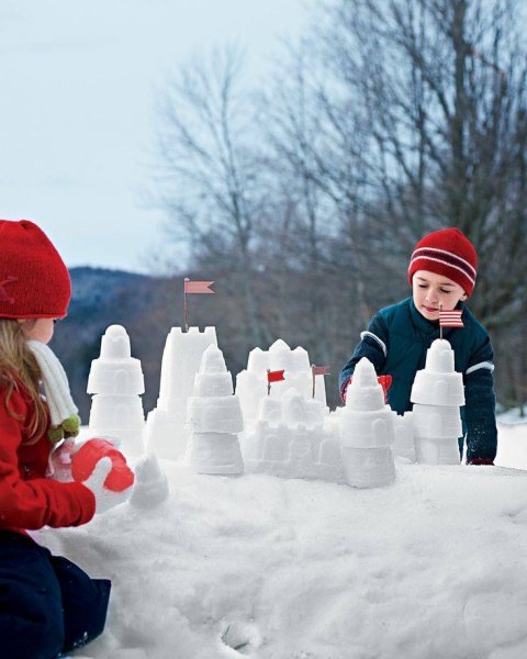 Снежная крепость