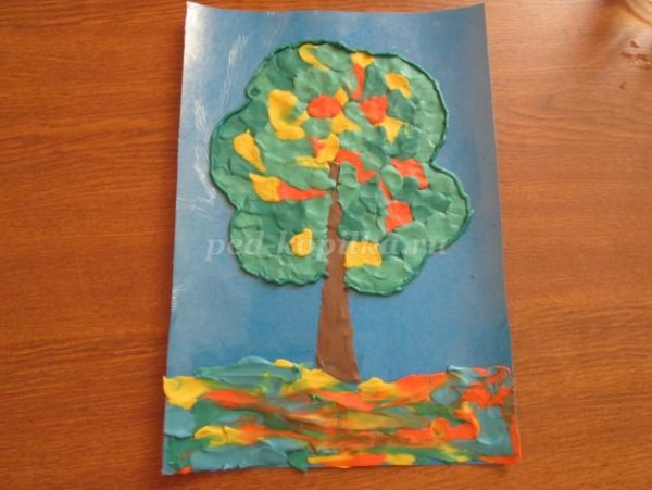 Осень из пластилина на картоне