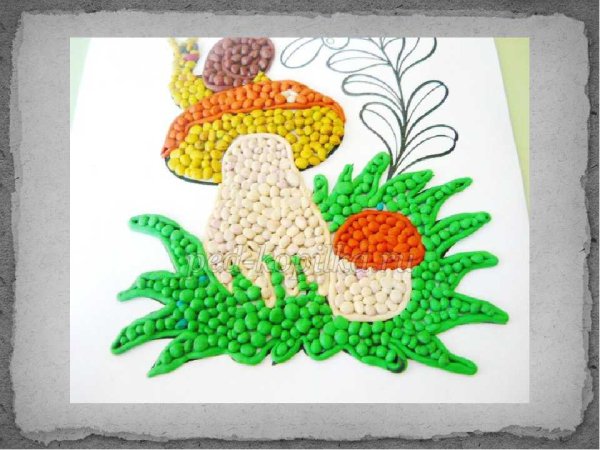 Подделки из пластилина осень