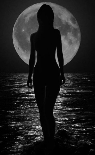 Ночь Луна девушка