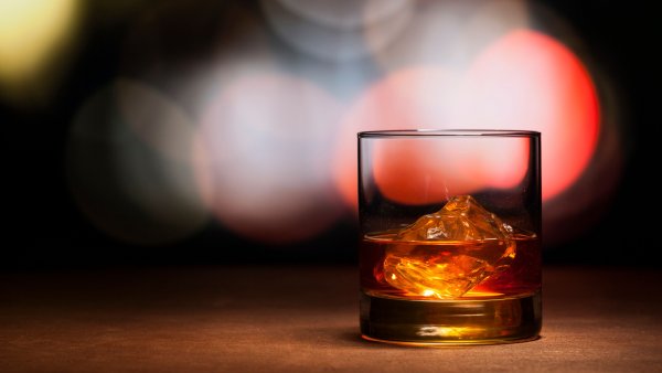 Коньяк со льдом