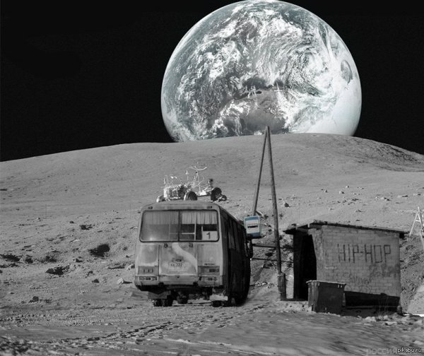 Автобус на Луне