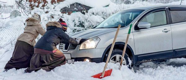 Автомобилист зимой