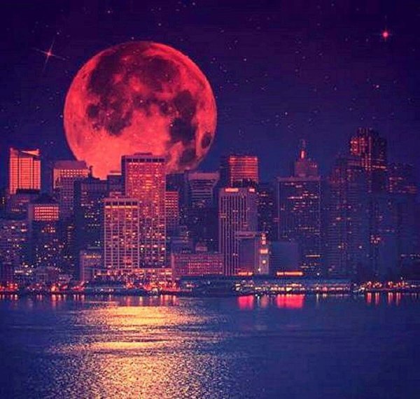 Город на Луне