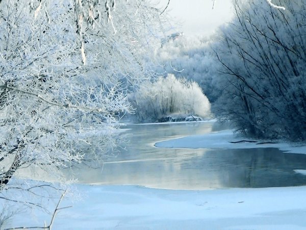 Зимняя река