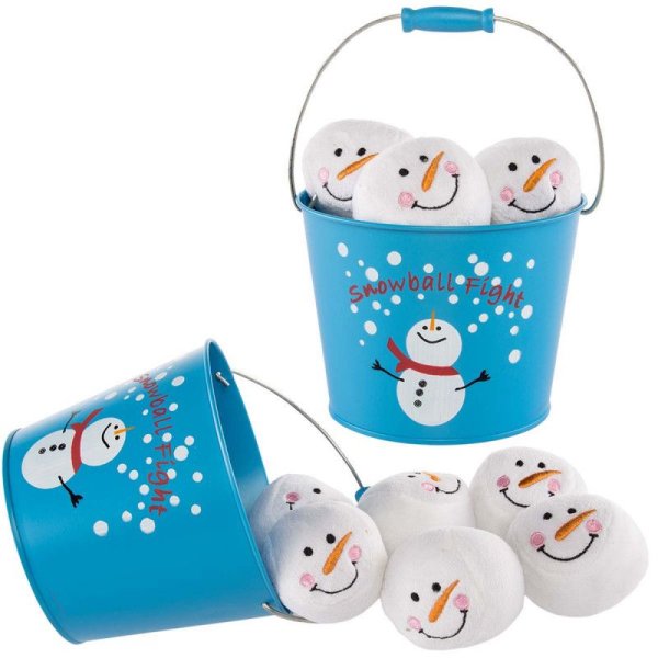 Корзинка со снежками