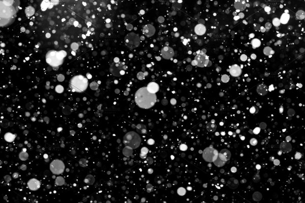 Фон падающий снег на чёрном фоне