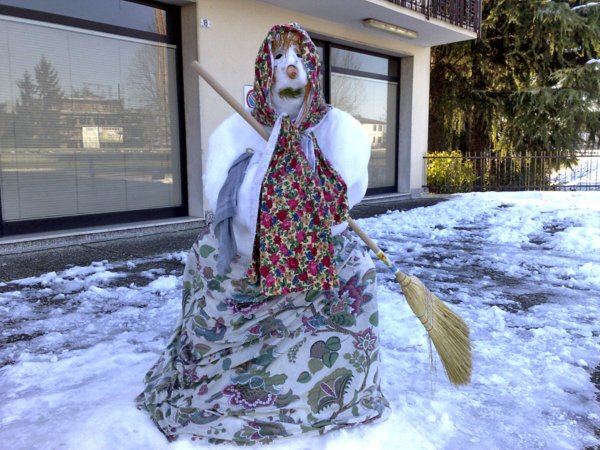 Русская Снежная баба