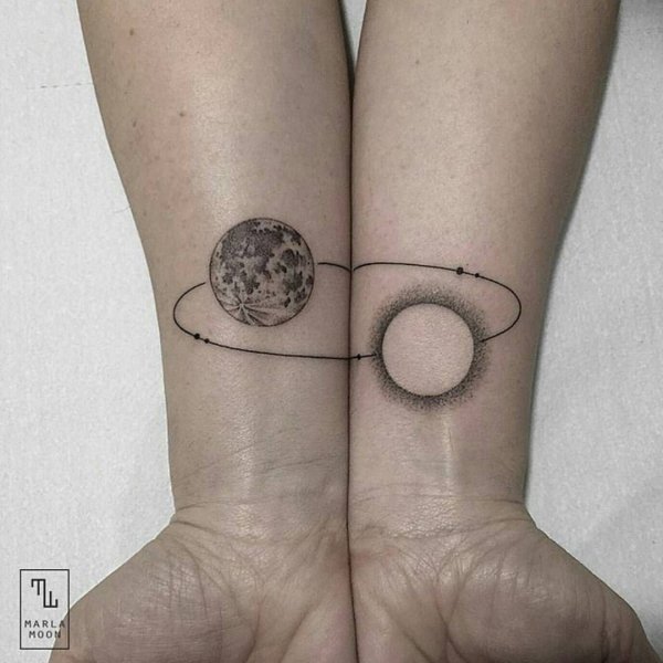 Парные Татуировки планеты
